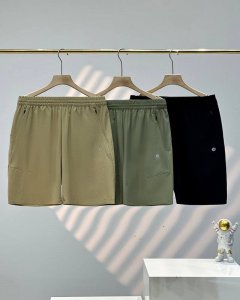 Lululemon 露露夏季新款速干梭织无痕压胶户外徒步休闲运动短裤 这款短裤具有多项功能,是徒步、攀岩、沙滩、滑翔、漂流、登山、自驾游、郊游和野营等户外项目的