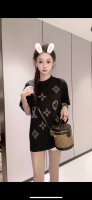 模特图# Louis Vuitton 路易威登Lv 前后经典字母四叶草印花满印圆领短袖男女同款T恤 法国路威酩轩集团-Lvmh旗下品牌，著名奢侈品箱包和皮具品牌