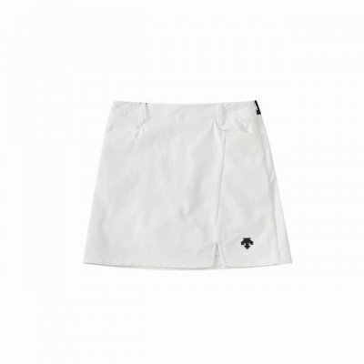 顶级版本 正品开模 Descentegolf 迪桑特高尔夫Field系列女士短裙 2025春夏新品 采用Hyosung Aero- Top功能性纱线织造的运动短