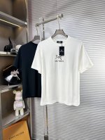P220 arc*始祖鸟 Ss25春夏新款短袖，顶级图案Logo，帅气时尚，简约百搭款。面料棉 不仅挺括，保持潮流的廓形，又穿着舒适，纱织更细腻 码数：S-Xx
