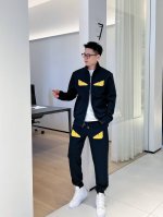 p560 芬迪 2024早秋新款新款男士拉链卫衣套装卫裤、商务休闲款！！重在面料！婴儿肌肤般的柔滑！！客供定织料，入手便知极具柔滑面料，手感柔软亲肤，上身挺括有