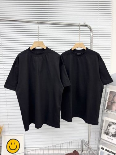 巴黎世家#25Ss水洗烫钻磨破短袖# balenciga巴黎世家# 巴黎专用双纱*260G高克重1比1双纱罗纹 Os落肩宽松版型 男女同款 码数 Xs-L码 颜