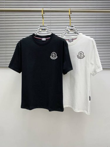 蒙口2025夏季新款短袖T恤，个性艺术系列全网独家首发 百搭款细节处理完美纯棉面料十分精致 原版面料 网红明星同款高版本 高品质手感非常舒服 时尚又个性 超级百