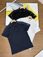 夏季新款prada普拉达新款翻领polo衫休闲短袖T恤 肩部丝绸拼接款 客供冰感丝光棉面料 爽滑细腻 舒适透气 质感非常好！胸前立领Logo标志 袖口金属装饰