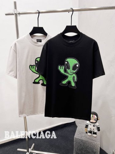 款F72 巴黎 balenciaga巴黎世家 2025官网同款 外星人笑脸Logo字母 -面料 280G双纱纯棉短袖 配套300G纯棉罗纹 Logo标识精致升级