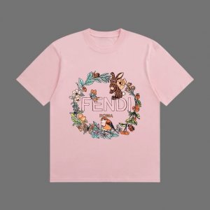 高端品质 Fendi 2025Fall 春夏系列 花圈松鼠短袖T恤 区别普通印花 定织270G32支双纱纯棉面料 宽松版型 男女同款 Size：S M L Xl
