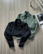 arcteryx新款始祖鸟户外运动轻量化立领防风软壳夹克外套 Solanojacket属Arcteryx中的25系列，户外与日常生活相辅相成，实现了两者的巧妙结