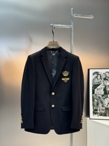 D&G*杜嘉-班纳24S新款休闲西服外套高级印度丝订制.外贸公司订单！独具匠心！实物触感更具有征服力.自带奢华高级感！颜值与实用性兼具.进口原版天眼四面弹面料.