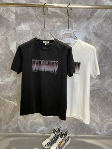 Burberry巴宝莉 2025Ss春夏高品质丝光棉短袖T恤 M-6Xl可穿至230斤 顶级原单品质 当下最新工艺要求 顶级订单要求车线做工 超级好搭配 顶级定