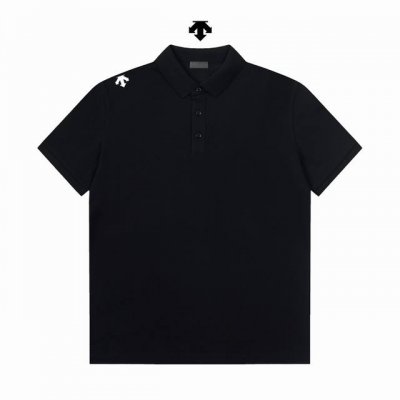 迪桑特 经典Logo 精美polo衫 升级，灵感源自八十年代复古 原版面料 官方同款 定制 同缸染面料 手感非常舒服 春夏最新砖柜同步 时尚又个性 超级百搭好看