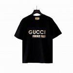 本地自取 140 实拍细节图 +尺码表 gucci/古驰 24Ss1921刺绣字母圆领T恤 选用客供定制针织100%纯棉面打造,面料手感细腻，厚实有质感的纯棉布