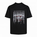 高版本Maisonmargiela 马吉拉 重影数字印花短袖，男女同款。 满满的高级感 性价比超高 手感超级柔软、细腻、柔软和不起球且不变形 G纯棉品质，后领标