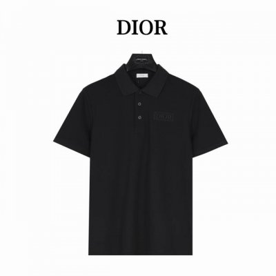 Dior 迪奥 方标Cd刺绣字母短袖polo衫 原版品质，欢迎对比。纯棉珠地棉面料经典款polo衫，经典爆款系列，图案装饰让商务休闲风增添了俏皮的色彩，整体高级