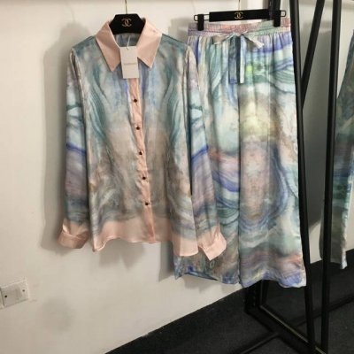 款号20252398 Zimmermann新款套装，玛瑙印花拼色晕染长袖衬衣+松紧腰阔腿长裤，蓝色，S-Xl， M码；肩宽37，胸围132，袖长66，衣长70；