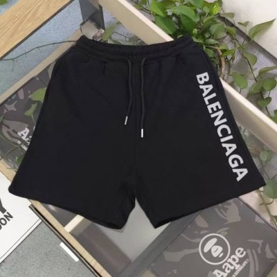 上新 款号：Ch1105 高版本 2025新款Balenciaga巴黎世家字母图案Logo印花休闲情侣毛圈五分短裤，采用360G重大毛圈面料，质感一流，作为当下