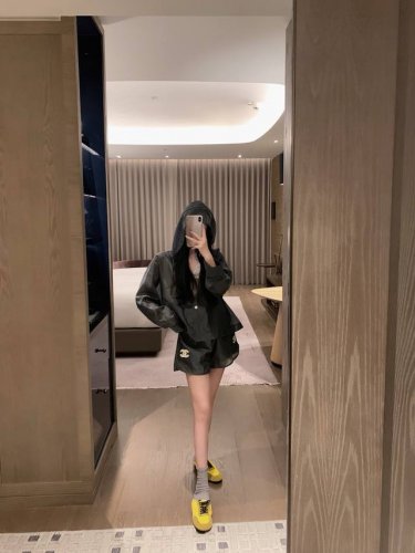 chane*小香中古连帽外套短裤套装～～天丝麻棉Sml