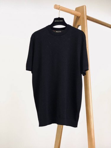loropiana L. P2610Ss春夏新品 云棉通勤翻领，把米兰工坊穿成第二层肌肤 19姆米裸感棉暴击 220支双股海岛棉×冰川水洗工艺， 0.2Mm透气