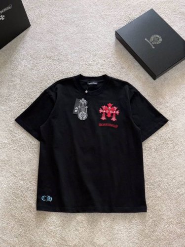 高版本Chrome Hearts克罗心 贴布刺绣马蹄十字短袖！前后贴布设计 梵文重工刺绣，面料使用 克全棉双纱面料 区别于市场低克重普通货 ，纹路清晰可见，质感