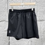 昂跑On 2025专柜新款男士不过膝短裤，On昂跑9” Core Shorts2025春夏新品男士9英寸跑步短裤，宽松版型。前后三处反光印花 黑色，抹茶绿，灰蓝