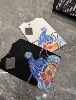 驴牌 25Ss火爆手绘系列四叶花人偶手绘恶搞短袖！定织高克重纯棉面料 手绘图案色彩搭配艳丽 设计时尚感极强成洗洗水手工磨破现货上身整体宽松版型强烈推荐！ 颜色：