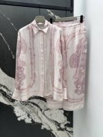 her 25Ss 春夏新品Brides Gala En Fleurs印花真丝衬衫 100%真丝斜纹绸质感超赞 气质小翻领宽松版型随性大方 绝美配色全定位印花超高