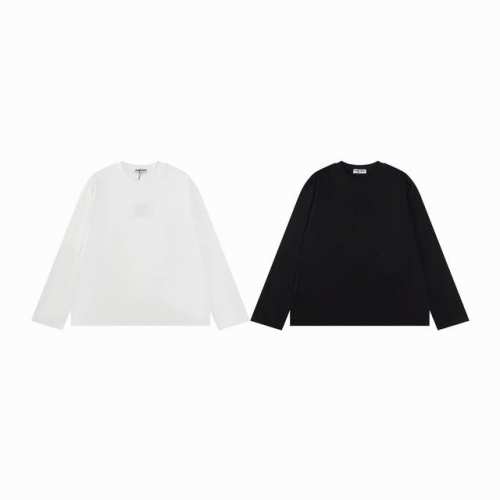 款M732 Miumiu 24Ss春秋新款Miumiu 纯色圆领贴布徽标刺绣长袖 适合春秋两季穿 单穿或者打底穿都超洋气 胖瘦都能穿 小落肩袖一点也不显肩宽 中
