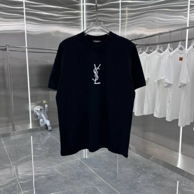 Ysl 2025春夏新款 特种绣花 圆领短袖T恤 完美细节 上身效果非常好 S M L Xl Xxl 五个码 黑色 白色