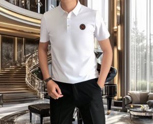 P180 H*Rmes 爱马仕2025春夏新款原单男士翻领短袖Polo衫T恤 爆款 简洁时尚百搭 高端品质 无缝包边 胸前烫印Logo图案设计 定制进口双股丝光