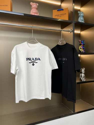 新款出货 120 prada普拉达2025Ss新款字母硅胶批彩色绣花布工艺设计情侣休闲短袖T恤 最高版本！面料290克100%双纱棉！字母硅胶批彩色绣花布工艺设