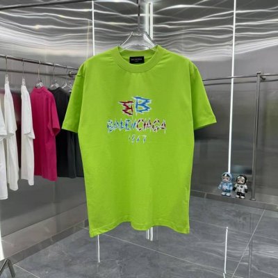bal 巴黎世家 2025春夏新款260克短袖T恤 个性印花 男女同款宽松版 S M L Xl Xxl 五个码 颜色：黑色 白色 荧光绿