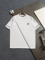 Louis Vuitton 路易威登 1V 微宽版型Xs-L 25Ss 1V 新品专柜走秀款 极简袖口刺绣 简单Logo短袖T恤，男女同款！短袖不在千篇一律的大