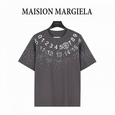 maisonmargiela 马吉拉 数字泼墨斑点印花短袖T恤 重磅精梳260G纯棉双纱面料 数码3D直喷 螺纹定织定染通肩拉条工艺增加衣物清洗寿命 触感舒适