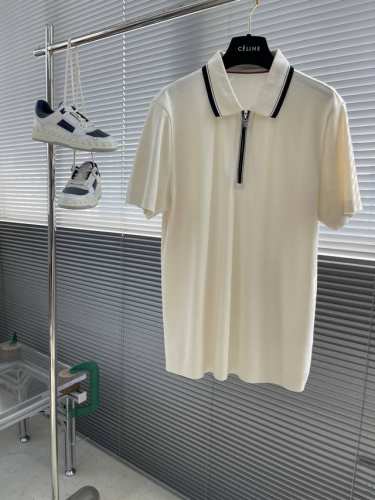 Tai Lol 25Ss针织polo衫！ 齐角翻领短袖针织polo衫 夏日穿搭的难题，一件男士短袖针织polo衫就能轻松搞定！ 翻领设计经典又百搭，修饰颈部线条