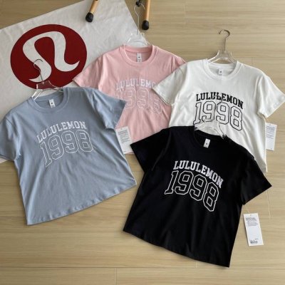 主图 马卡龙4色独家首发 女款短袖Luluemon_Relaxed-Fit 露露乐蒙25年夏季Define线下同步舒适与美貌并存学院风T短袖 1998刺绣纪念限