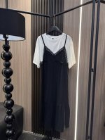 mm62025新版，女神必备！拼接蕾丝吊带+腰部抽绳设计连衣裙，~性感蕾丝遇见甜美抽褶，收腰显瘦绝绝子！日常约会都能穿出高级感，这个夏天让你美得不费力！两个色S