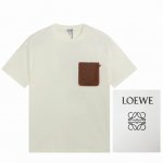 顶级最高版本 Loewe 罗意威 经典胸口皮标Logo圆领短袖T恤半袖 男女同款 情侣款 宽松版型 最高版本 原版面料 高版本 高品质 所有细节 面料辅料工艺