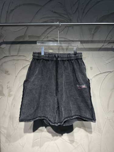 balenciaga新款巴黎世家可乐海浪刺绣25Ss早春款新款短裤五分裤重工炒盐洗水工艺 进口刺绣机绣花 纯棉双纱440克大毛圈面料 加了手感非常舒服柔软上身效