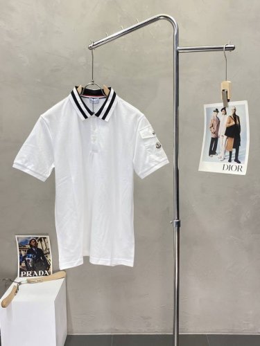 Moncler蒙口独家专供新款原单男士休闲polo短袖 高端定制 高版本 时尚百搭爆款进口面料 手感超柔软细腻 穿着亲肤舒适 高端精品 代工厂p精细做工 上身非