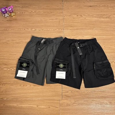 stone Island 石头岛24Ss机能口袋网眼勋章短裤 甄选品质 实拍可见 面料采用高品质涤纶正品清凉面料 面料上身舒服 防 当季必备 版型超正 拒绝臃肿