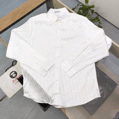 款号 Jx12 2025新款Dior迪奥经典满印D字母提花图案印花休闲情侣长袖衬衫 采用爽滑面料 体感更舒服 定位裁剪 衬衫对格 费时又废料 整体印花立体饱满