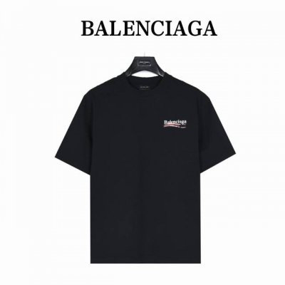 balenciaga 巴黎世家 斑驳可乐印花水洗破洞短袖T恤 购入原版对版操作今年新发售的可乐区别往年。领口，袖口，下摆均采用破洞工艺处理 260克精梳棉面料，