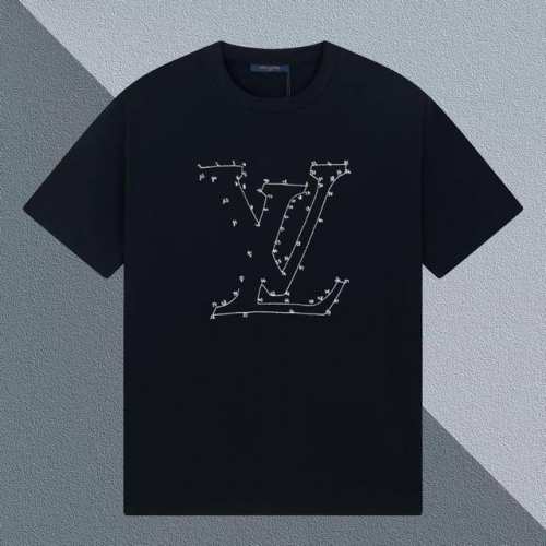 Lv23Fw 星宿数字连线长袖圆领短袖T恤定织定染面料，32支1*1 双纱260克重股纱螺纹， 采用无尘工艺处理，水洗后裁片，后幅订制刺绣贴布，手摇绣花，进口田