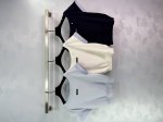 Miu*短袖针织上衣，早春新品，斜领撞色字母设计，时尚又百搭，搭配裙装或裤子都好看。3色3码Sml T226B