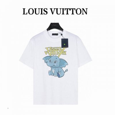 lv 蓝色小飞象 短袖T恤 款号:Lv01 白色 240克重磅小落肩100%棉T恤 Os版型 宽松有型好搭配 采用精梳紧密赛络工艺 面料更耐磨 袖口以及下摆三排
