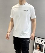 210 Dio*R迪-奥25S夏季圆领短袖，原单品质推荐！标签化的撞色高密度3D刺绣字母Logo .引入眼帘的品牌字母标识！采用定制190G丝光棉面料，上身后的