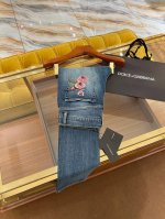 2025Ssdg最新牛仔裤 精细小花刺绣工艺 独家五金拉链定制 Slim修身小脚裤型 Size:29-38