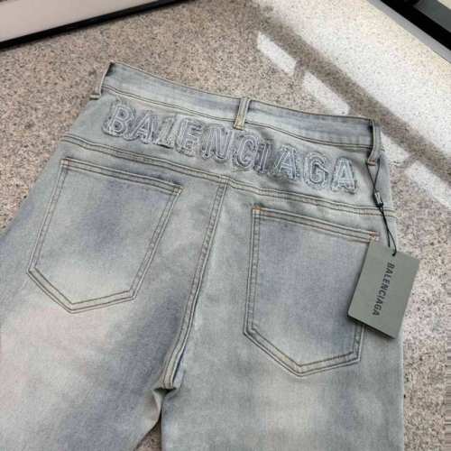 100款号K66 Balenciaga 巴黎世家新款刺绣字母Log复古做旧牛仔裤 外贸原单高端限量丹宁牛仔 客供高级进口的丹宁原色面料 特选日本冈山纯正14Oz