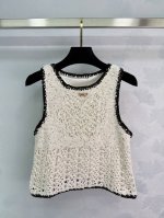 chane*25P春夏新品！人间香奈儿，绝美小仙女白富美神器！重工艺满天星水晶珠片特种纱线短款小开衫。闪亮气质又美又仙！ 1色3码Sml。P240