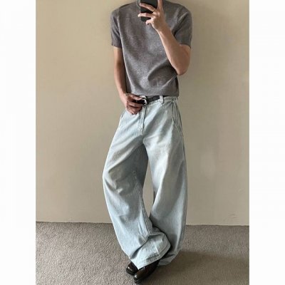款号Xk3334 美式水洗垂感弯刀牛仔裤男女宽松休闲Cleanfit痞帅裤子潮 面料定制经过一流的高工艺水洗 质地紧密 色泽均匀 纹理清晰 上身非常舒适 直筒版