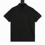 160 louisvuitton/路易威登 刺绣签名短袖Polo衫 原版品质，欢迎对比。纯棉珠地棉面料经典款Polo衫，经典爆款系列，图案装饰让商务休闲风增添了